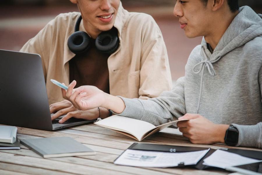 How Colleges Are Rethinking Campus Communication
