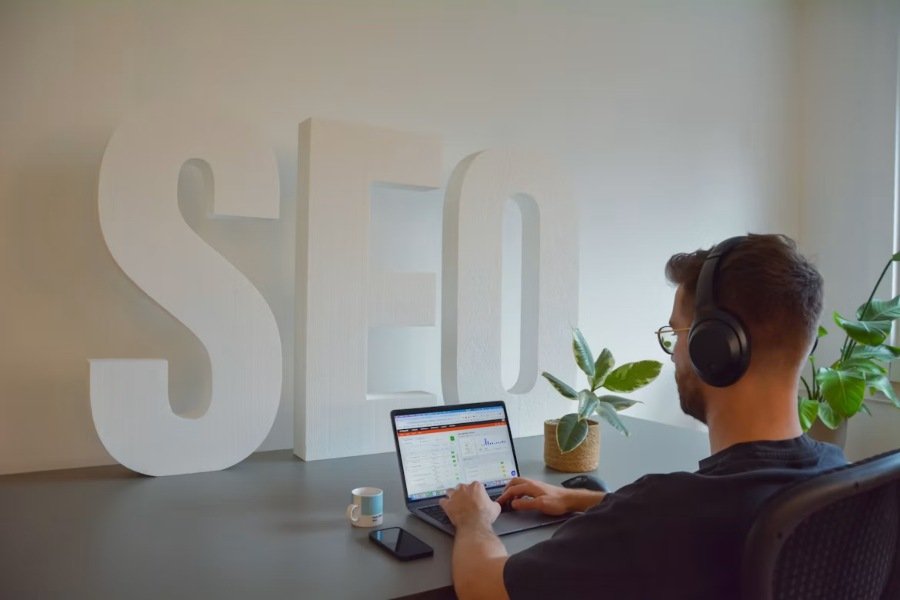 Edge SEO vs Traditional SEO Tools