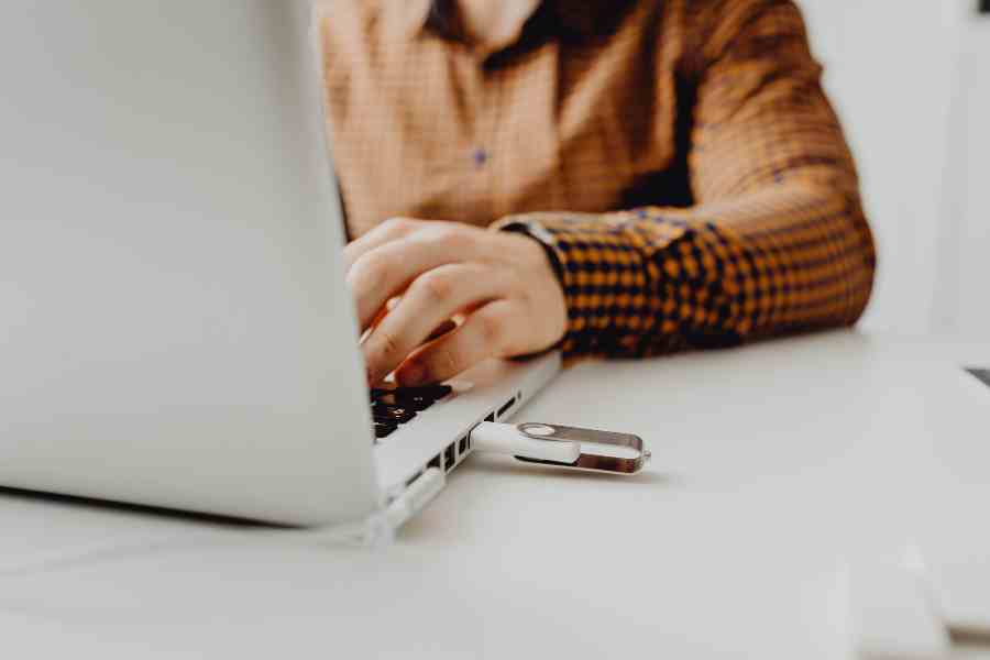 Contact Data Cleaning Process Before Sharing Files